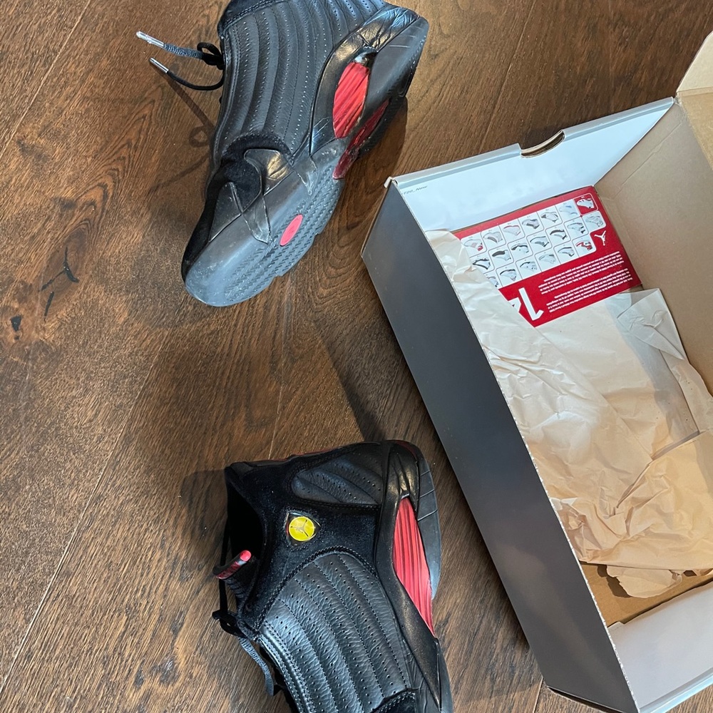 Exclusive vintage Jordan 14s black and red sz 12 - Picture 8 of 8